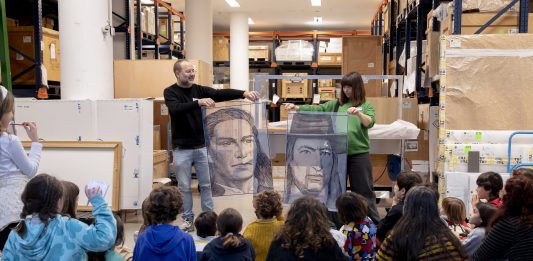 ‘Fora de reserves’: el MACBA extiende su colección a las aulas en su 30º aniversario