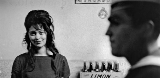 Sergio Larrain: deriva poética y mirada radical en Foto Colectania (Barcelona)