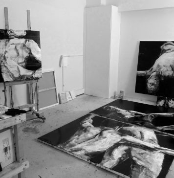 Paolo Maggis explora la oscuridad como territorio perceptivo en la Galería Sergi Sánchez (Barcelona)