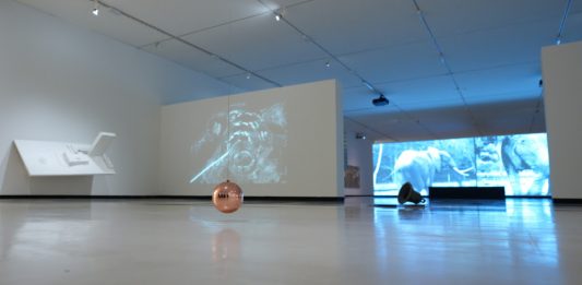 Txuspo Poyo en Azkuna Zentroa (Bilbao): un viaje por la memoria y el imaginario colectivo