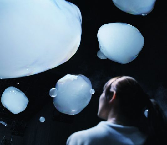 En Santa Mònica (Barcelona) una exposición colectiva sobre los mecanismos de la ilusión