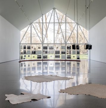 Kimia Kamvari en la Fundación Cerezales Antonino y Cinia con ‘Anverso y reverso’