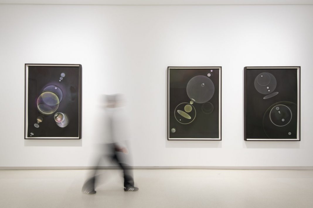 Galería Elvira González