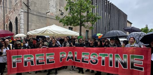 ANGA vuelve a manifestarse contra la visita del embajador de Estados Unidos en La Biennale di Venezia