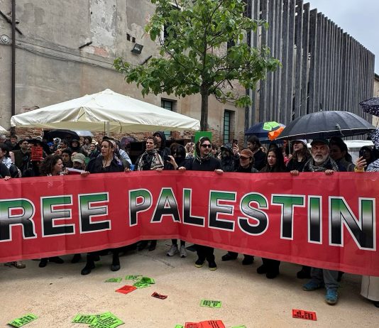 ANGA vuelve a manifestarse contra la visita del embajador de Estados Unidos en La Biennale di Venezia