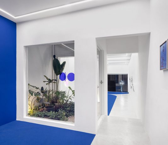 Pedro Torres presenta ‘das–vindas—i’ en la Galeria Zielinsky (São Paulo)
