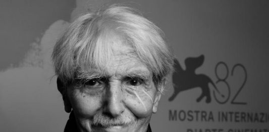 Muere Yervant Gianikian, maestro del cine experimental y León de Oro en Venecia