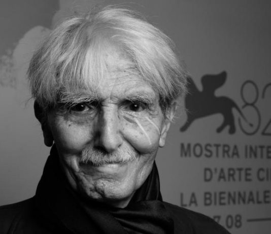 Muere Yervant Gianikian, maestro del cine experimental y León de Oro en Venecia