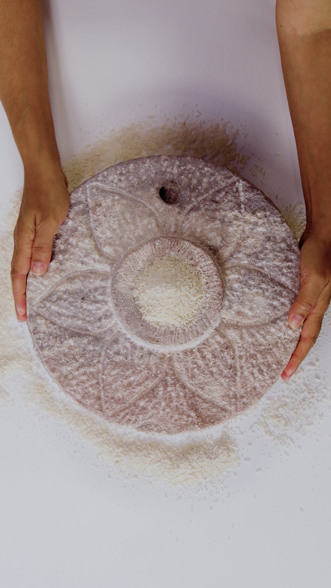 Sejal Parekh – ‘System of Magical Defence’https://www.exibart.es/repository/media/formidable/11/img/0df/Above--1068x1899.jpg