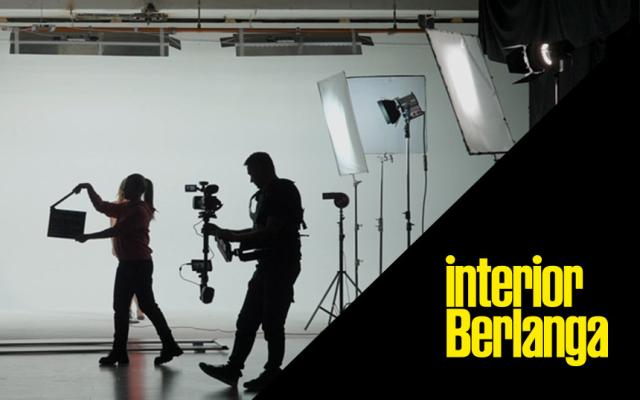 Mònica Randall, Jordi Basté – ‘Una actriz en la corte de Berlanga Berlanga, de cerca’https://www.exibart.es/repository/media/formidable/11/img/0f3/ActrizCorteBerlanga_miniatura_v2_1721217736485.jpg