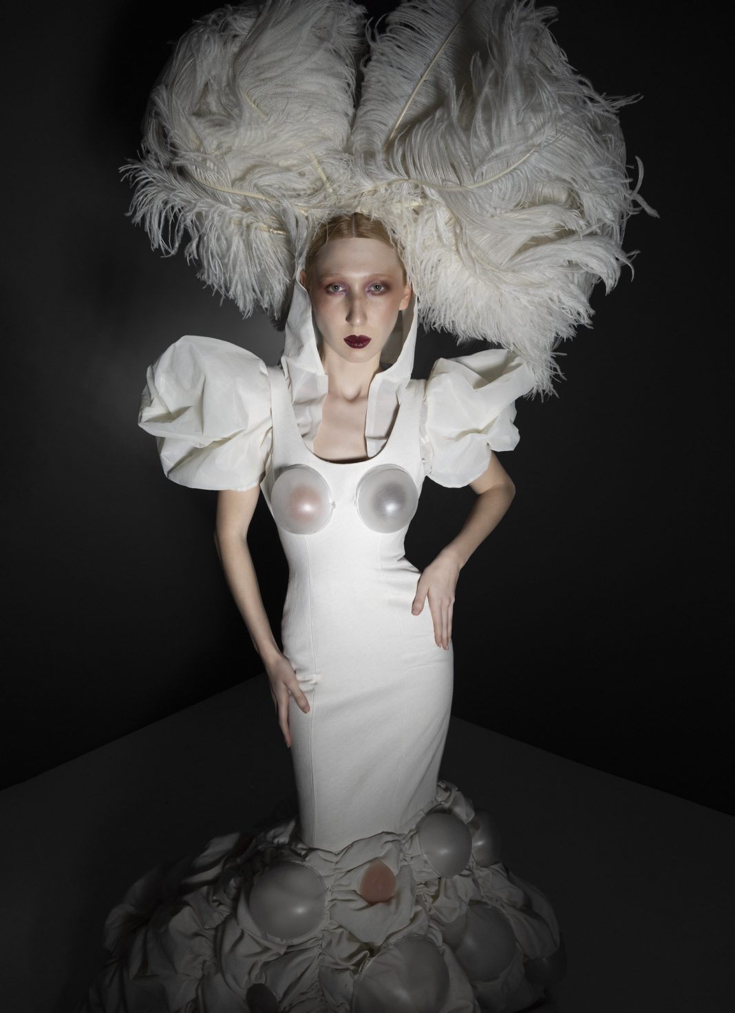 FASHION ART 20 ANIVERSARIOhttps://www.exibart.es/repository/media/formidable/11/img/13d/GRIMANESA-AMOROS-1068x1473.jpg