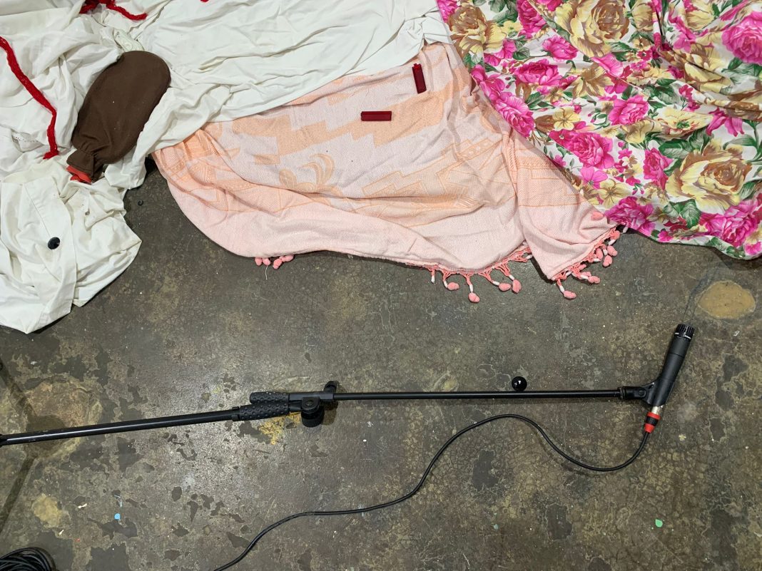 Consol Llupià García – ‘Preludi: Quan el cos performa sol’https://www.exibart.es/repository/media/formidable/11/img/32a/IMG-Perfo-Preludi-1068x801.jpg