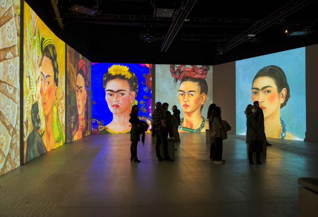 Vida y Obra de Frida Khalohttps://www.exibart.es/repository/media/formidable/11/img/b01/ExpFRIDA-AAmado016-1068x730.jpg