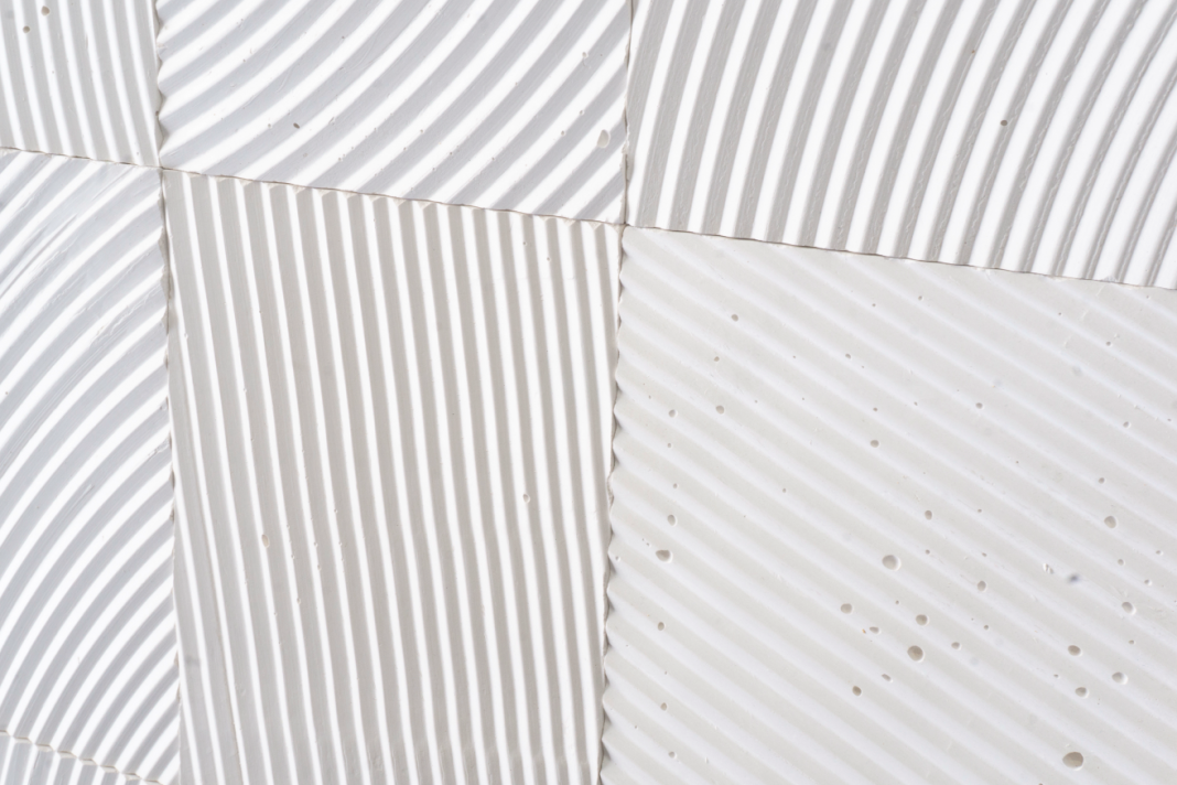 Odysseas Yiannikouris – ‘Una hora más de luz’https://www.exibart.es/repository/media/formidable/11/img/da3/Captura-de-pantalla-2026-04-07-a-las-17.20.30-1068x712.png