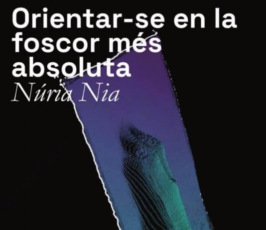 Exposición Orientar-se en la foscor més absoluta de Núria Nia