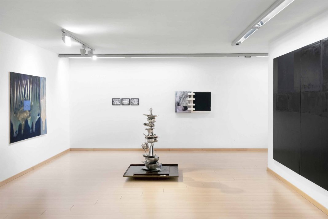 Exposición Colectiva – N3https://www.exibart.es/repository/media/formidable/11/img/f01/06-1068x712.jpg