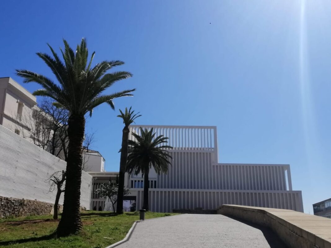 Museo de Arte Contemporáneo Fundación Helga de Alvear